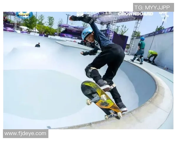 广州滑板队在滑板节奏排行榜中荣获第五名展现实力与风采