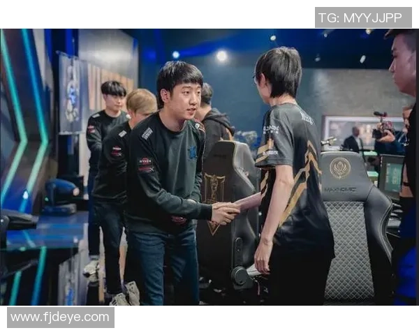 深入分析RNG战队快攻打法的战术优势与执行细节