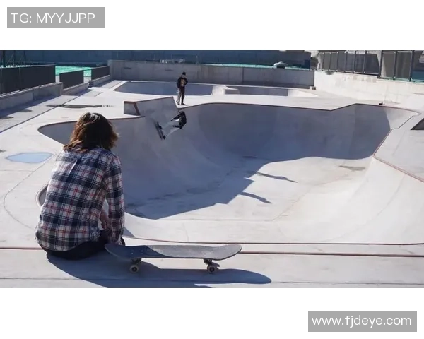 滑板文化的碰撞与融合：深入解析北京滑板队的默契配合与团队精神