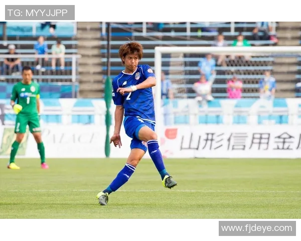 东京足球队对阵赞岐釜玉的精彩较量与战术分析